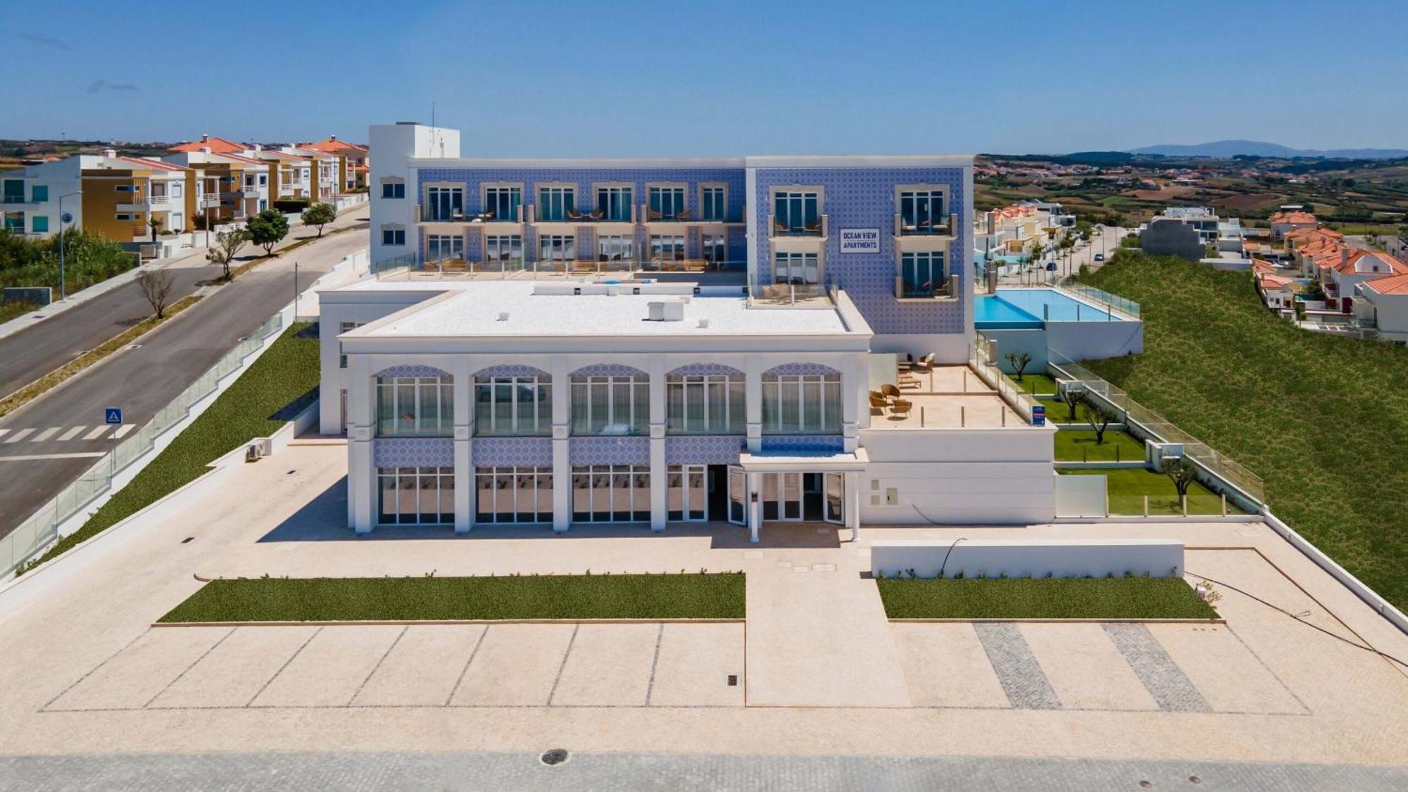 Ocean View Apartments Луриня Екстериор снимка