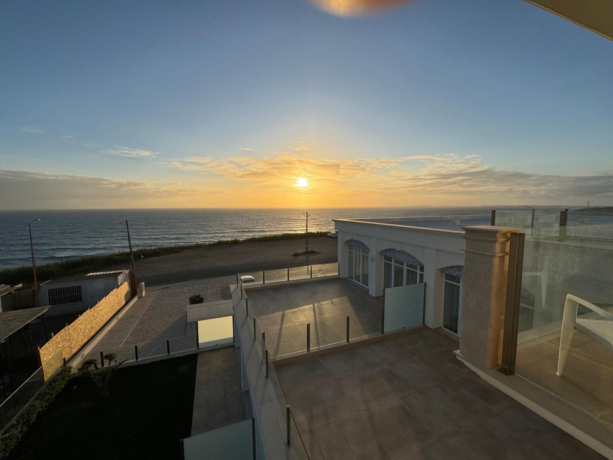 Ocean View Apartments Луриня Екстериор снимка