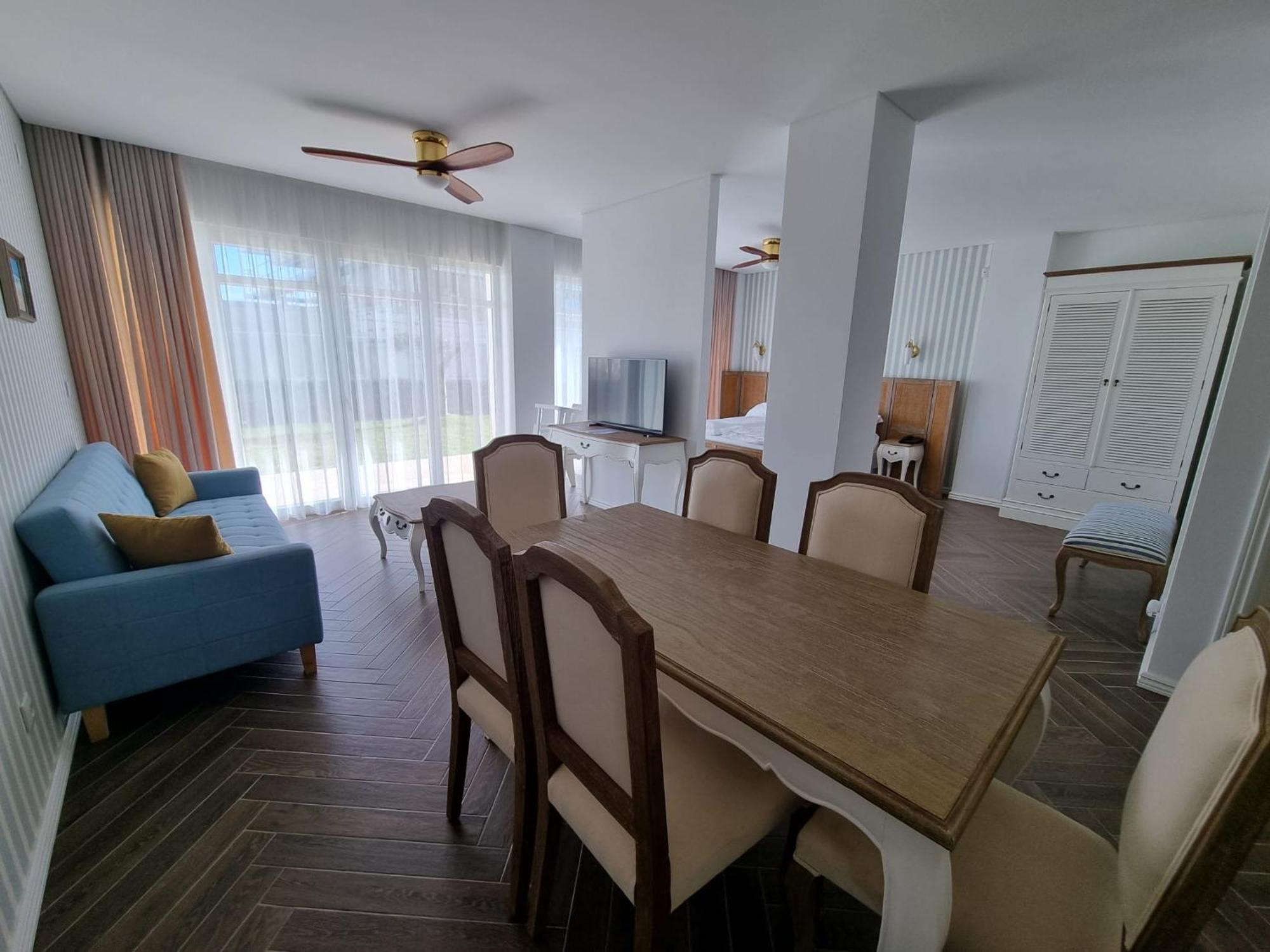 Ocean View Apartments Луриня Екстериор снимка